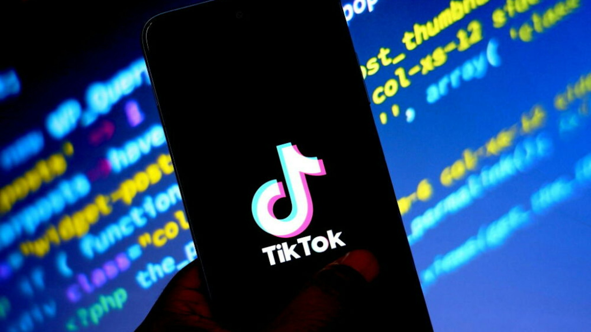INDIA - 2022/01/24: In this photo illustration a Tiktok logo seen on displayed a smartphone.