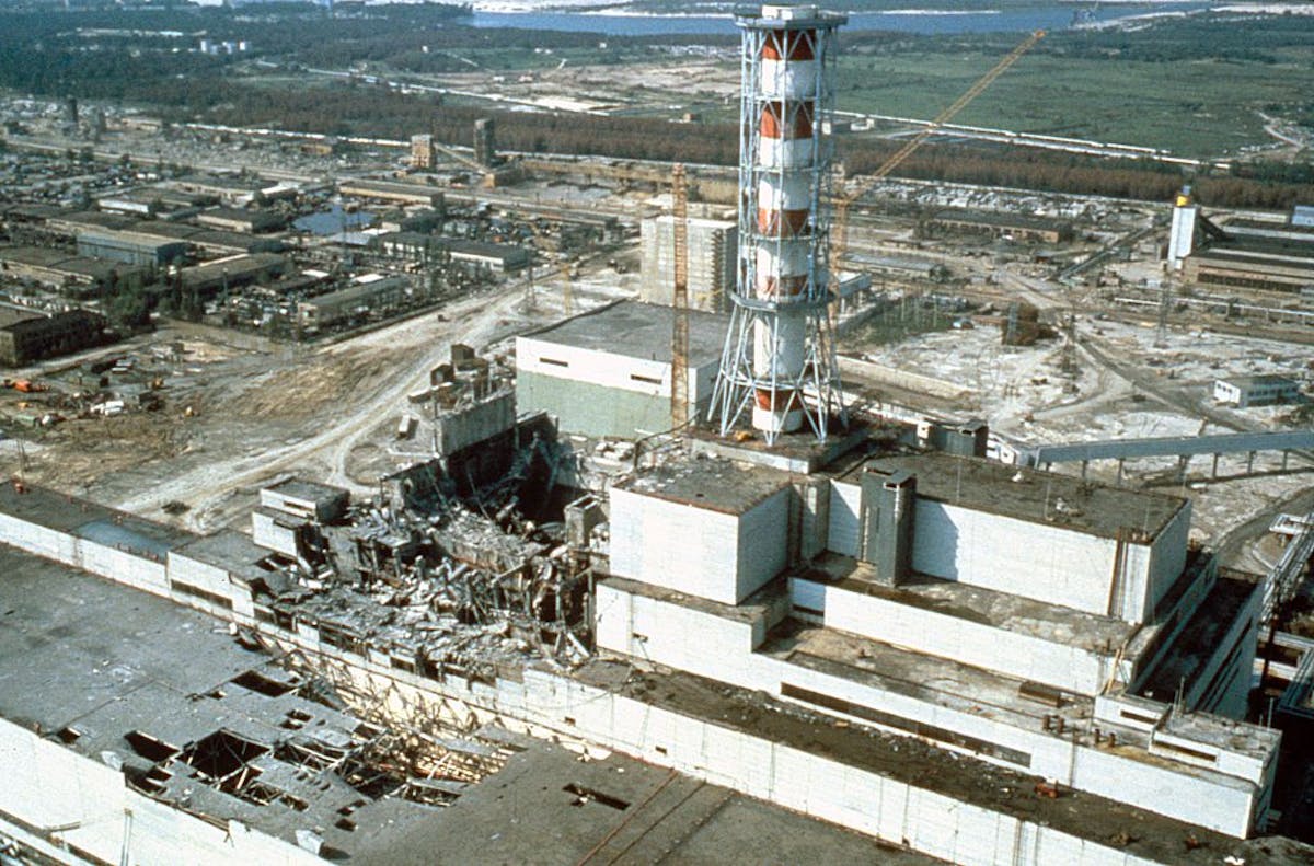 Ukraine President Says Russia Is Trying To Seize Chernobyl Nuclear Power Plant 1 image