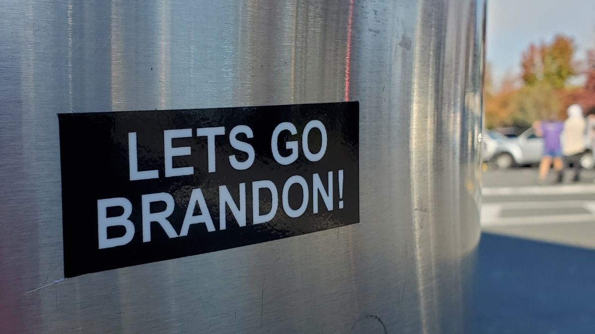 American Airlines apologizes about pilot with 'Let's Go Brandon' sticker