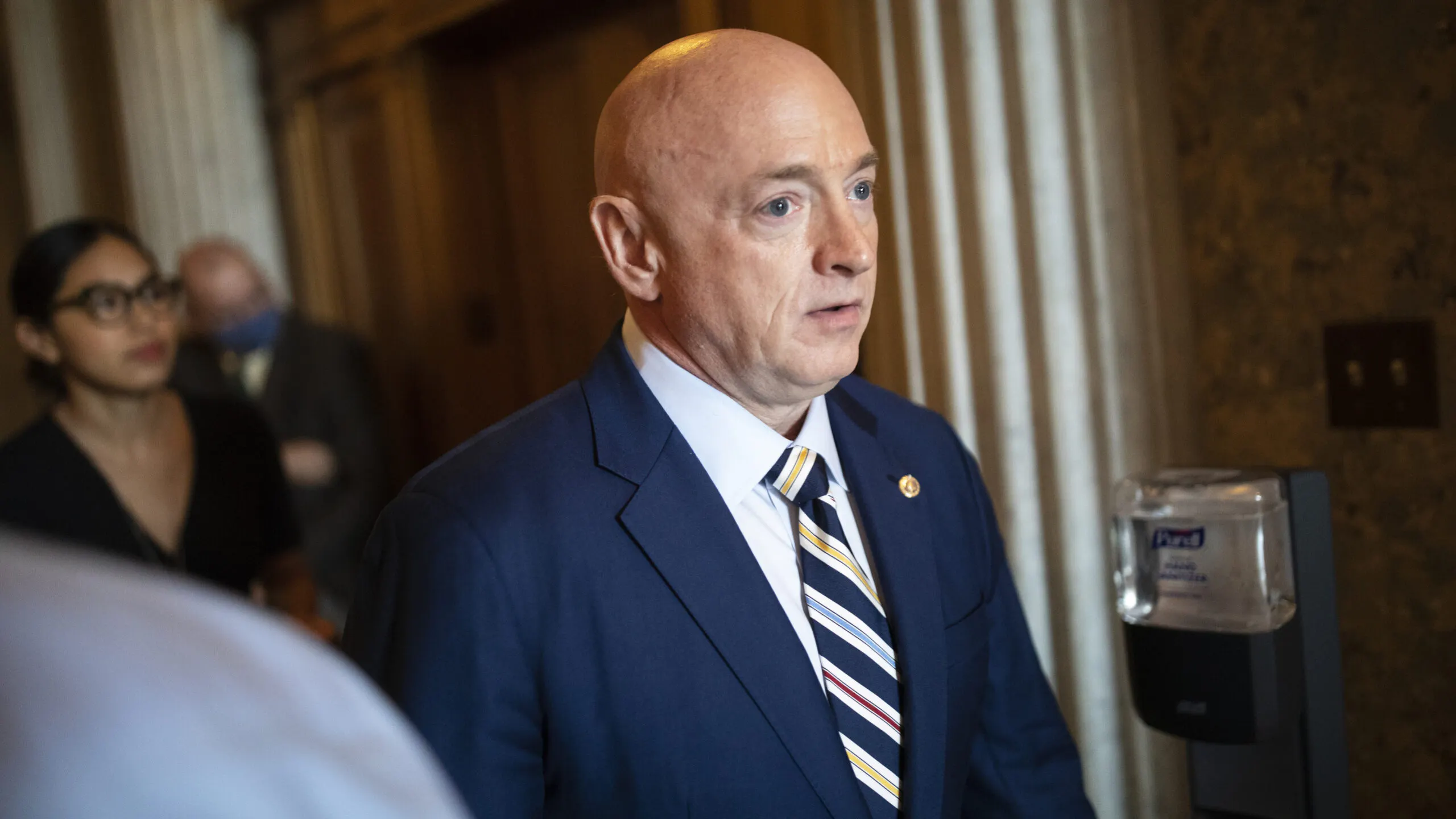 Campaign Urges Hispanic Catholics To Call Out Pro-Abortion Dem Senators