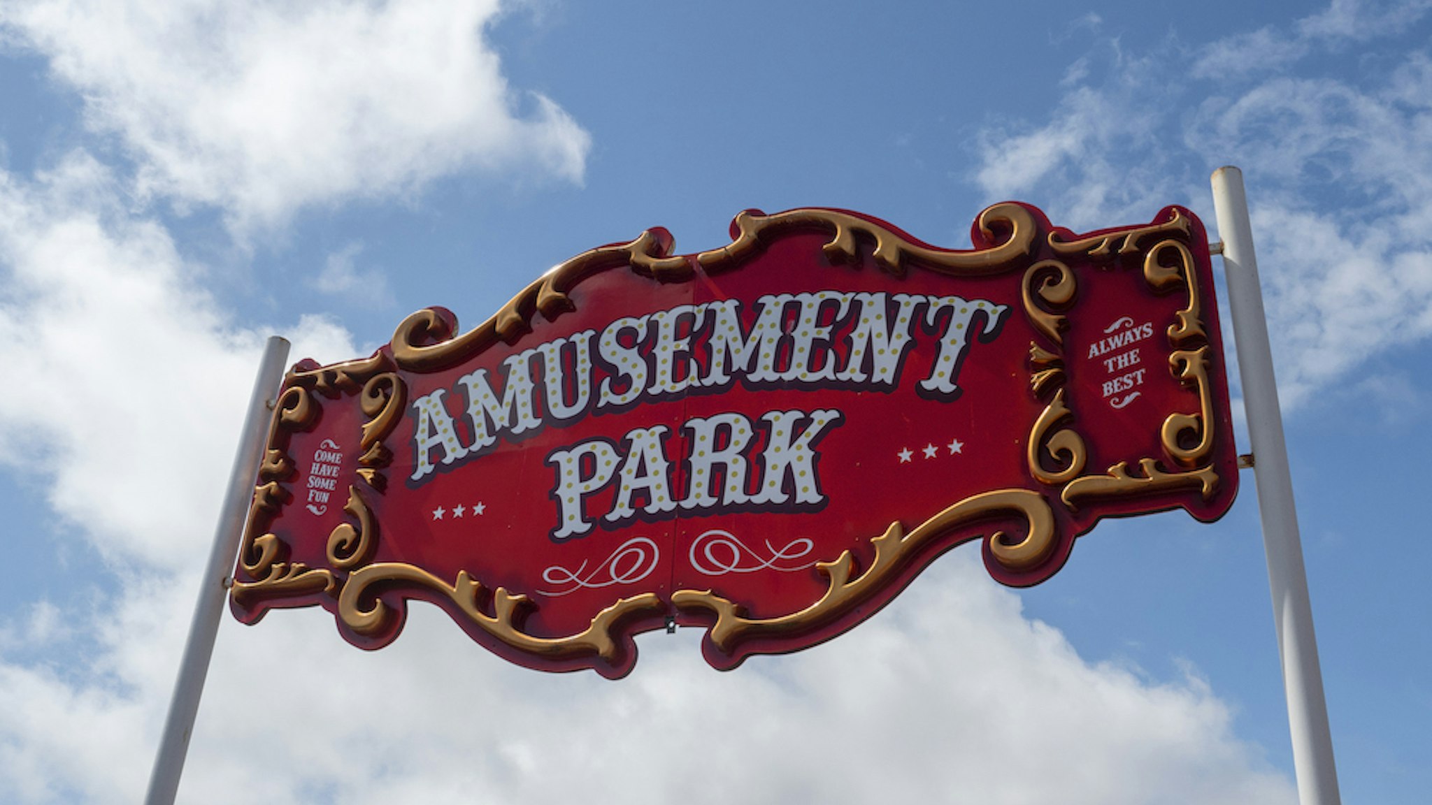 Sign over the entrance to an amusement park at the beach in Aberdeen, Scotland. (Gannet77/Getty Images)