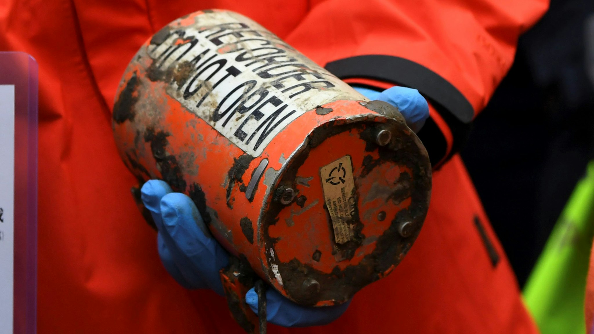 Photo taken on March 27, 2022 shows the second black box recovered at the crash site of the China Eastern Airlines' plane in Tengxian County, south China's Guangxi Zhuang Autonomous Region. The second black box of the plane that crashed Monday in Guangxi Zhuang Autonomous Region was recovered Sunday, according to the national emergency response headquarters for the accident.