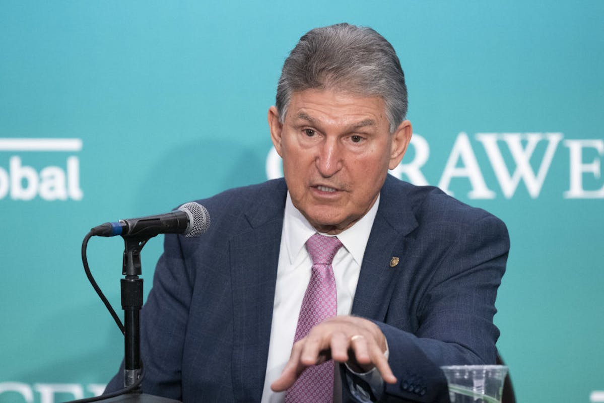 WATCH: Manchin Criticizes Biden Administration: Say ‘You Will Support Oil And Gas Development And Production’ 1 image