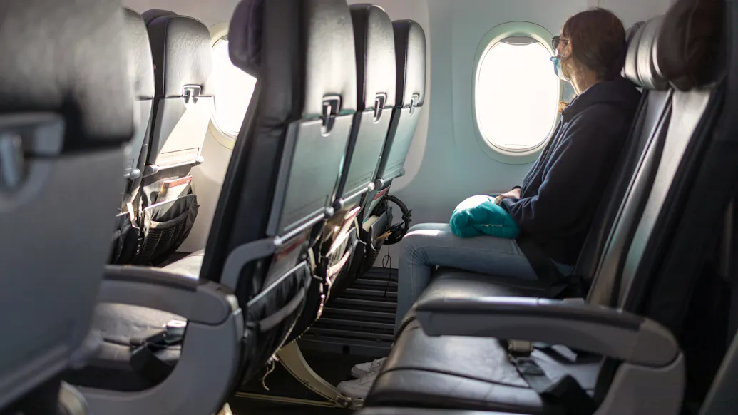 10 CEOs Of Biggest U.S. Airlines Urge Biden To Eliminate Masks On Planes