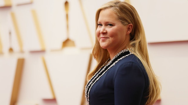 HOLLYWOOD, CALIFORNIA - MARCH 27: Amy Schumer attends the 94th Annual Academy Awards at Hollywood and Highland on March 27, 2022 in Hollywood, California. (Photo by Mike Coppola/Getty Images)