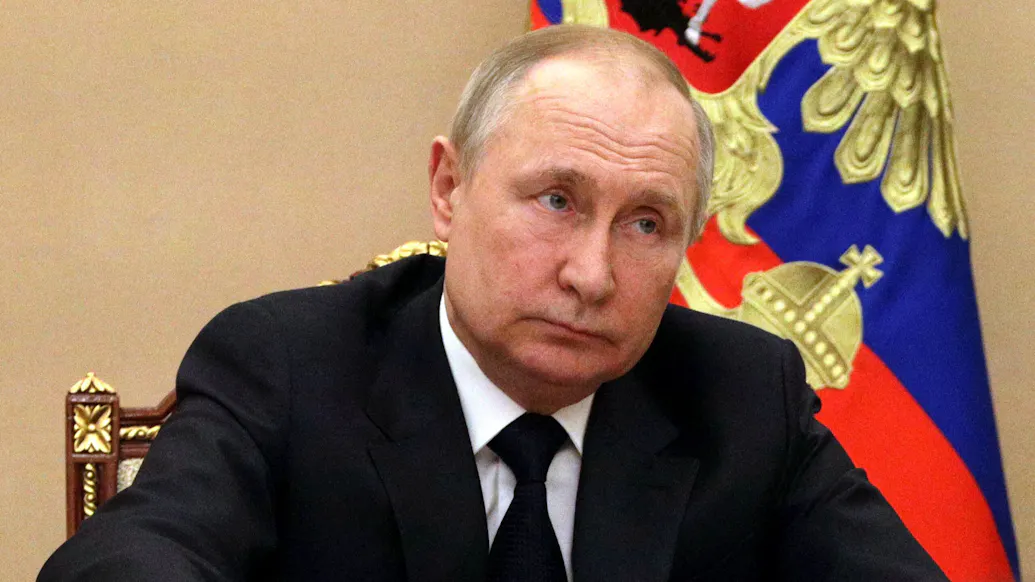 Ex-Navy Intel Officer Warns How Russia Could Quickly Ignite A Much Larger War