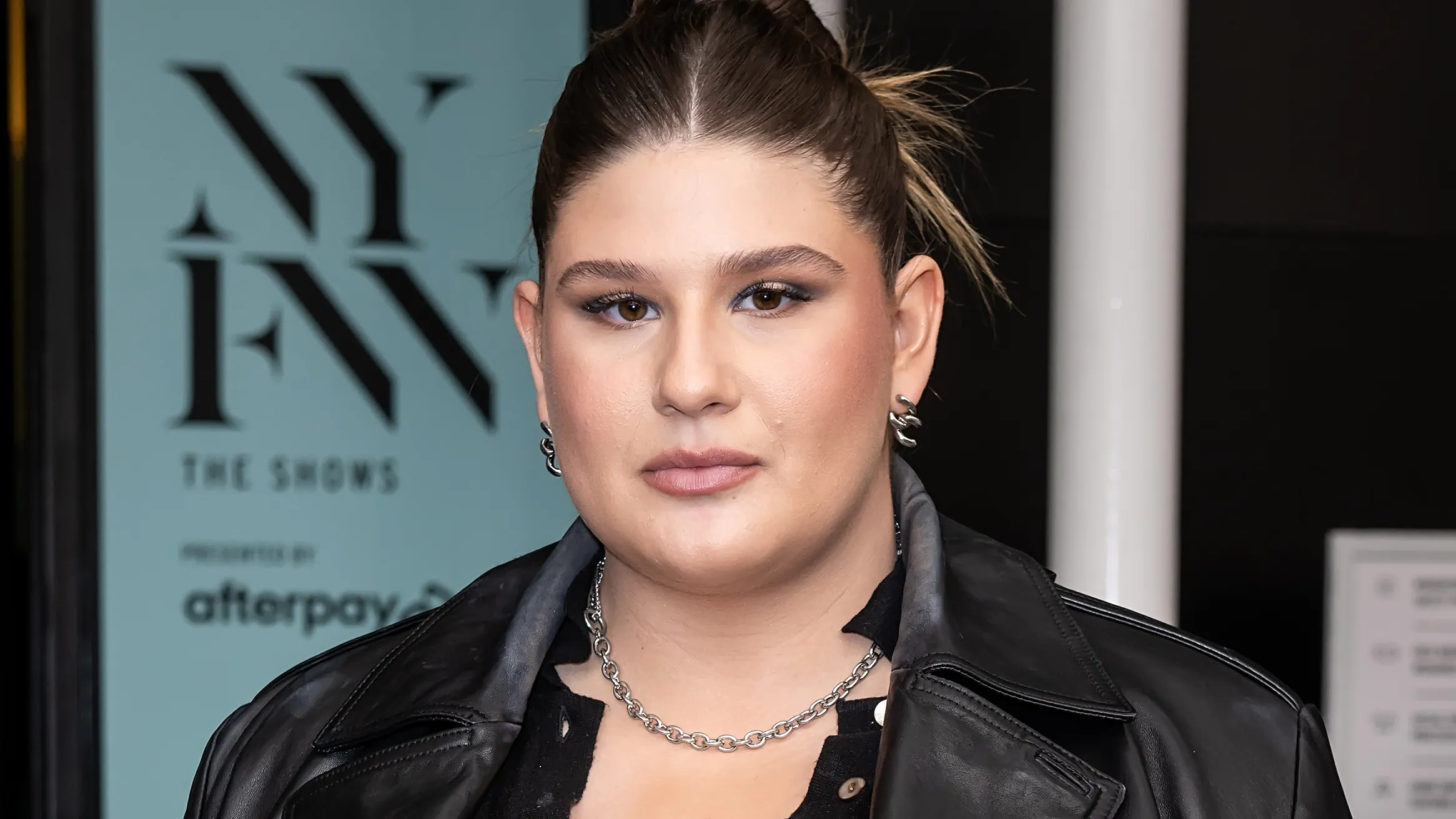 ‘Delta, Figure It Out!’: Plus-Sized Model Complains Seatbelts Won’t Fit, ‘Embarrassed’ Asking For Extender