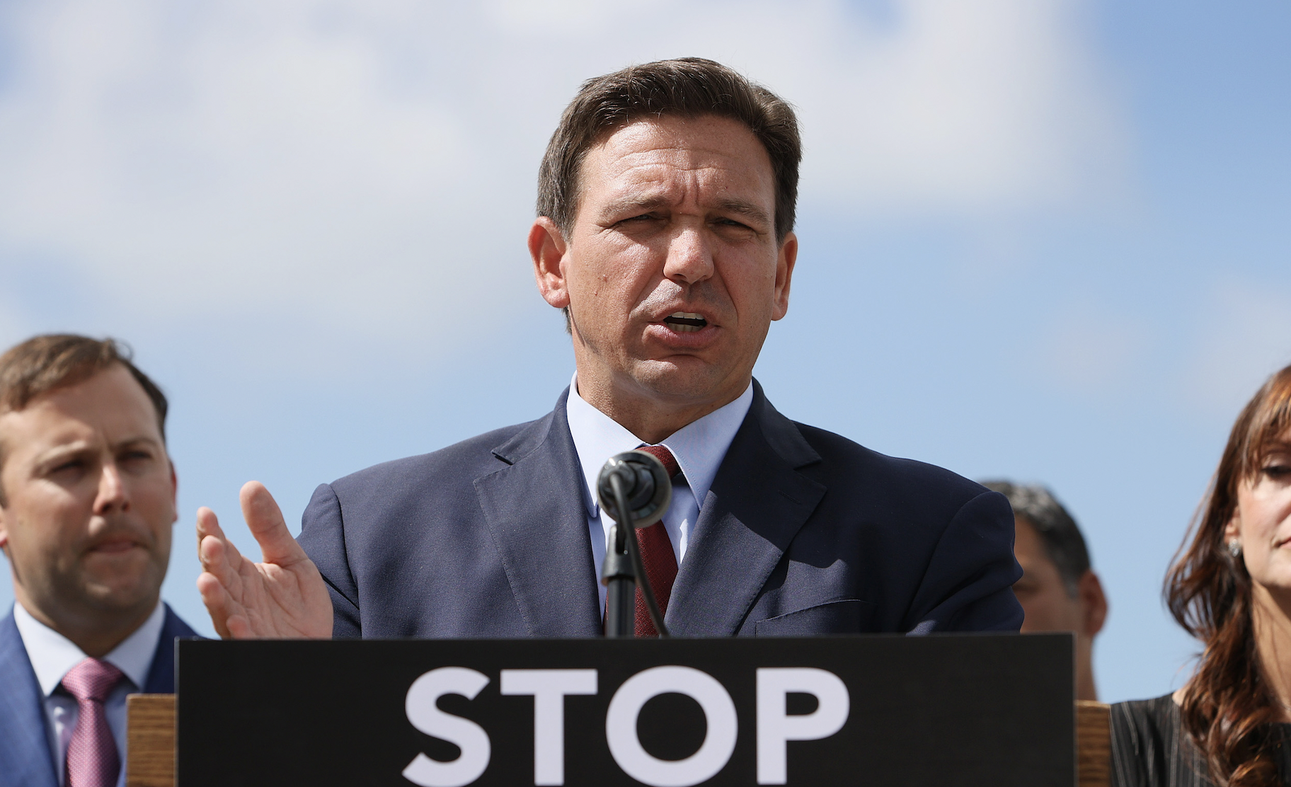 DeSantis Warns Illegals Sent To DC From Texas Who Want To Go To Florida Do Not Come