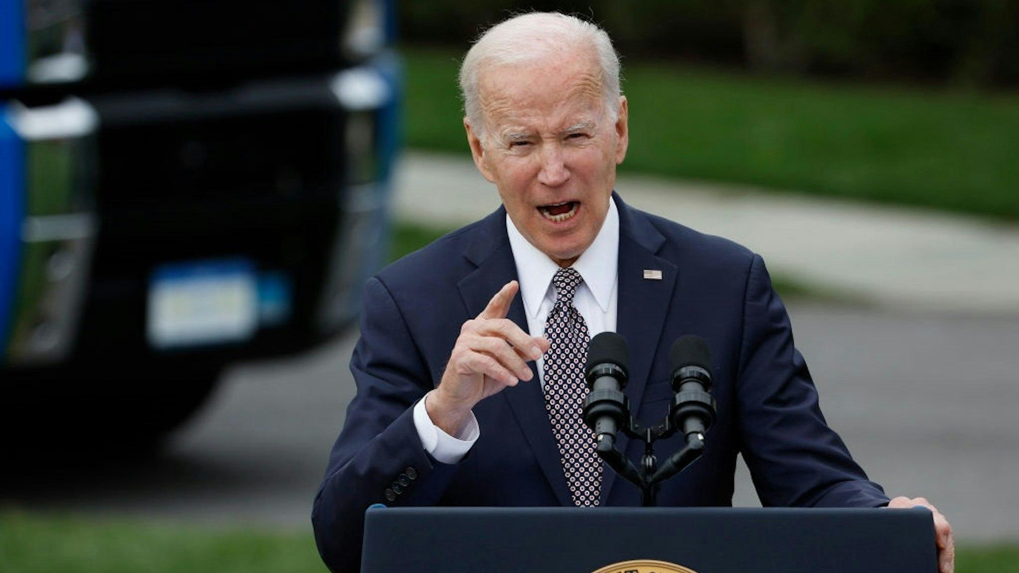WASHINGTON, DC - APRIL 04: U.S. President Joe Biden delivers remarks on his 'Trucking Action Plan' on the South Lawn of the White House on April 04, 2022 in Washington, DC.