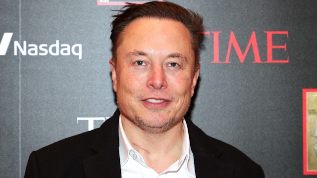 Elon usk weighs in on the Amber Heard-Johnny Depp defamation trial