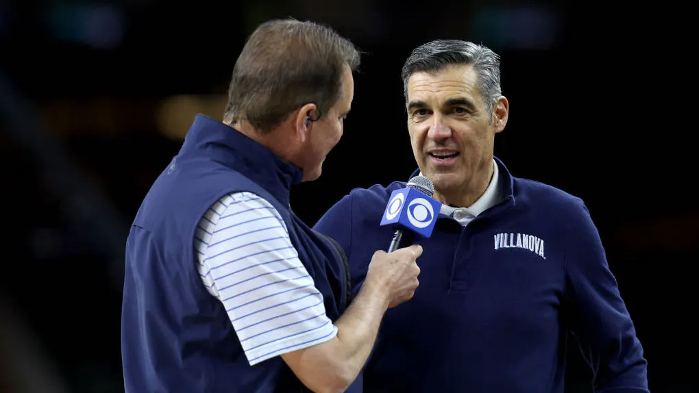 To Suit Up Or Not? Even Villanova’s Jay Wright Keeping It Casual At Final Four