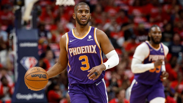 NEW ORLEANS, LOUISIANA - APRIL 28: Chris Paul #3 of the Phoenix Suns drives the ball up the court against the New Orleans Pelicans at Smoothie King Center on April 28, 2022 in New Orleans, Louisiana. NOTE TO USER: User expressly acknowledges and agrees that, by downloading and or using this Photograph, user is consenting to the terms and conditions of the Getty Images License Agreement. (Photo by Chris Graythen/Getty Images)