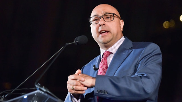 NEW YORK, NY - NOVEMBER 15: Ali Velshi speaks at The Aga Khan Foundation Gala at The Metropolitan Museum of Art on November 15, 2017 in New York City. (Photo by Sean Zanni/Patrick McMullan via Getty Images)