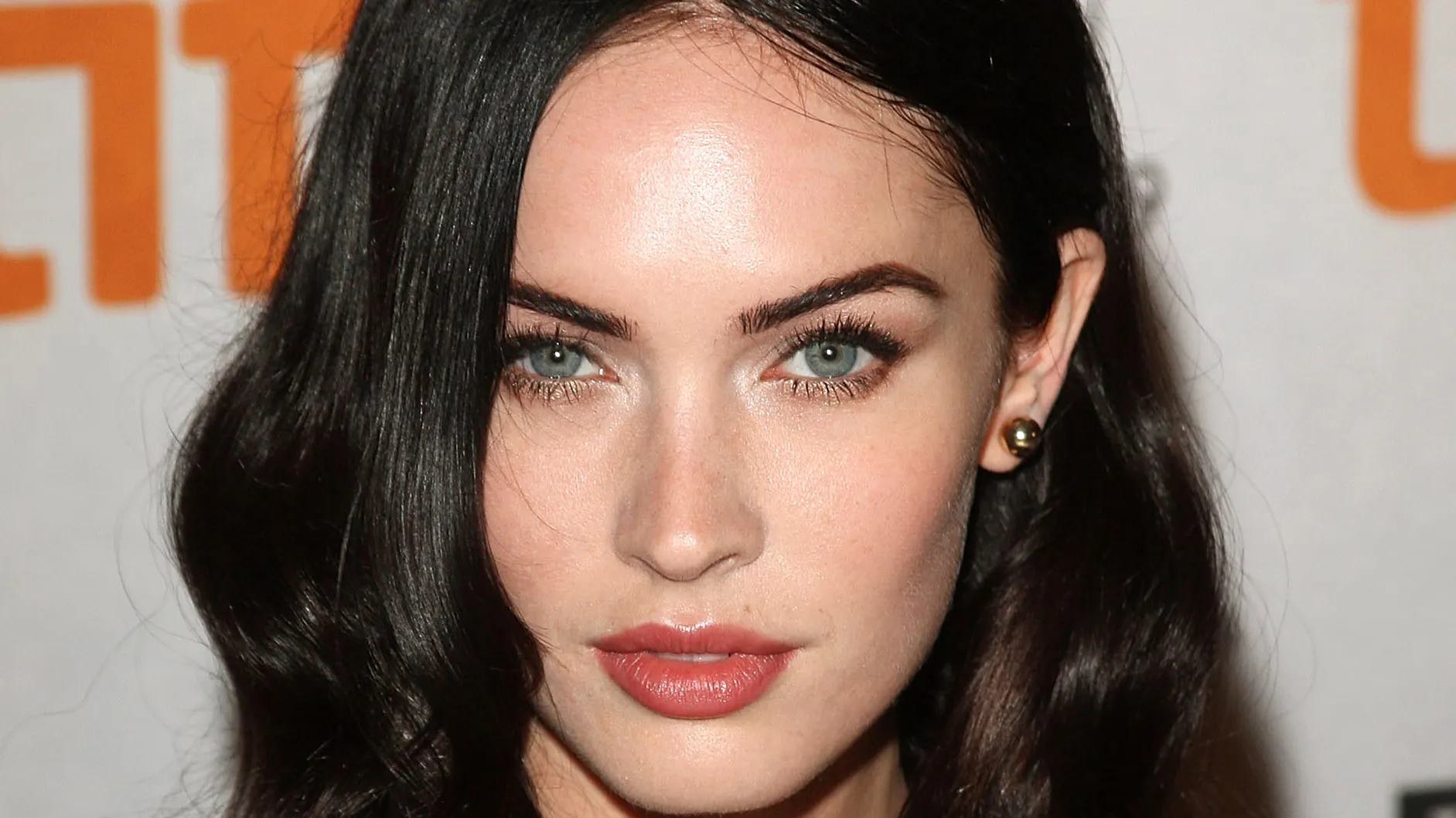 Megan Fox Says She Thinks Social Media Is ‘Sinister’ And ‘Evil,’ Won’t Use It Personally