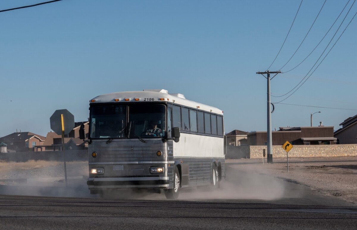 Texas to D.C.: Don’t You Like Illegal Immigrants? 1 image
