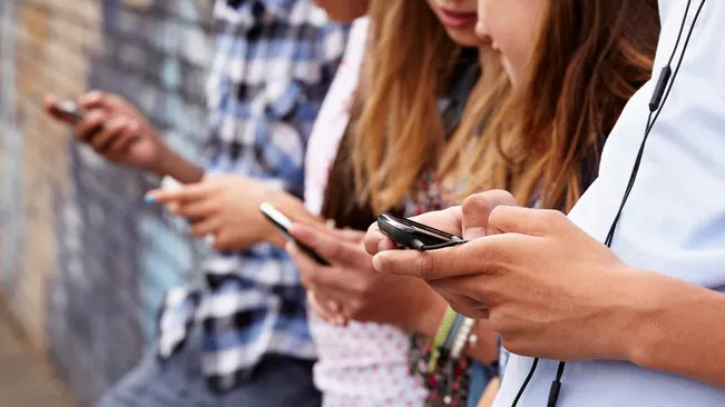 ‘Toxic And Obsessive’: Young People Bailing On Social Media