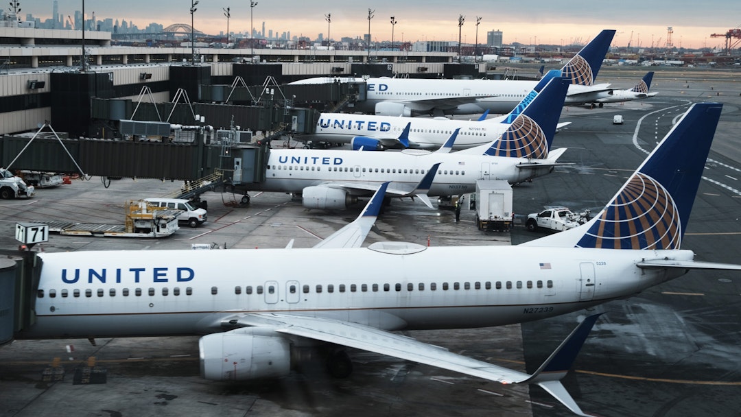 United Airlines planes sit on the runway at Newark Liberty International Airport on November 30, 2021 in Newark, New Jersey.