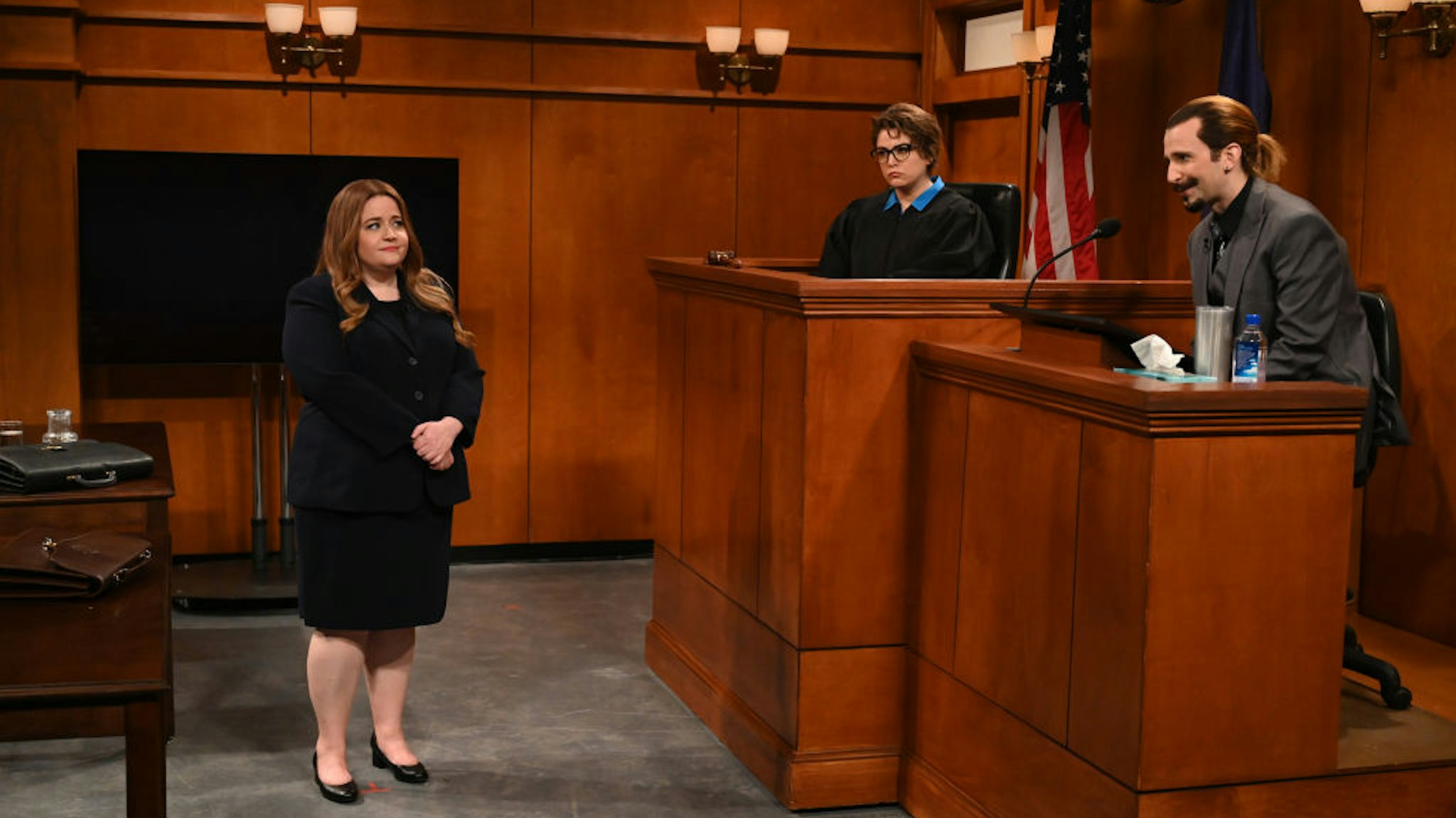 SATURDAY NIGHT LIVE -- Selena Gomez, Post Malone Episode 1825 -- Pictured: (l-r) Aidy Bryant, Cecily Strong, and Kyle Mooney as Johnny Depp during the Trial Witness Cold Open on Saturday, May 14, 2022 -- (Photo by: Will Heath/NBC/NBCU Photo Bank via Getty Images)