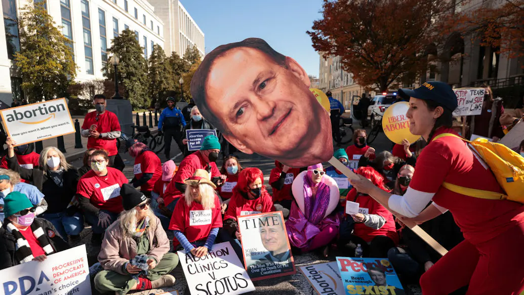 Alito’s Neighbor Has Surprisingly Serene Answer To Angry Protests