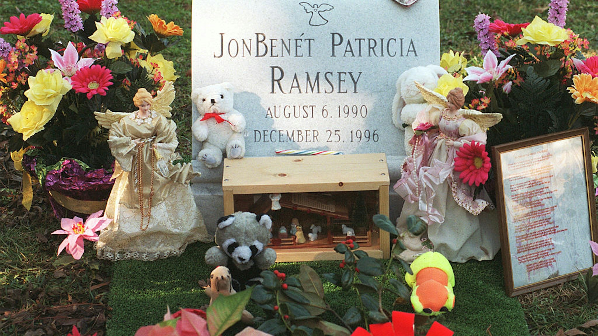 The grave of JonBenet Ramsey, it is still not known who murdered her.
