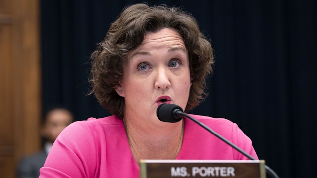 Representative Katie Porter, a Democrat from California, speaks during a House Financial Services Committee hearing with Mark Zuckerberg, chief executive officer and founder of Facebook Inc., in Washington, D.C., U.S., on Wednesday, Oct. 23, 2019. Zuckerberg struggled to convince Congress of the merits of the company's plans for a cryptocurrency in light of all the other challenges the company has failed to solve.