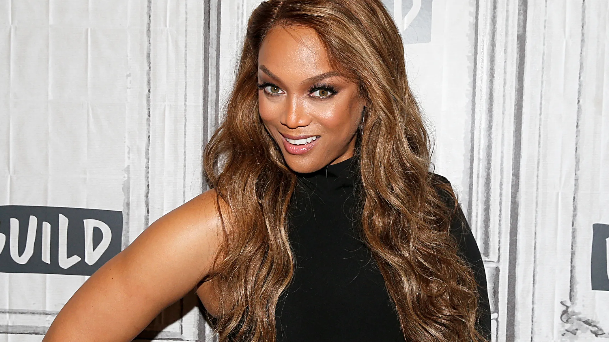 Tyra Banks Promotes Drag For Kids With New Series On Discovery+, ‘Generation Drag’
