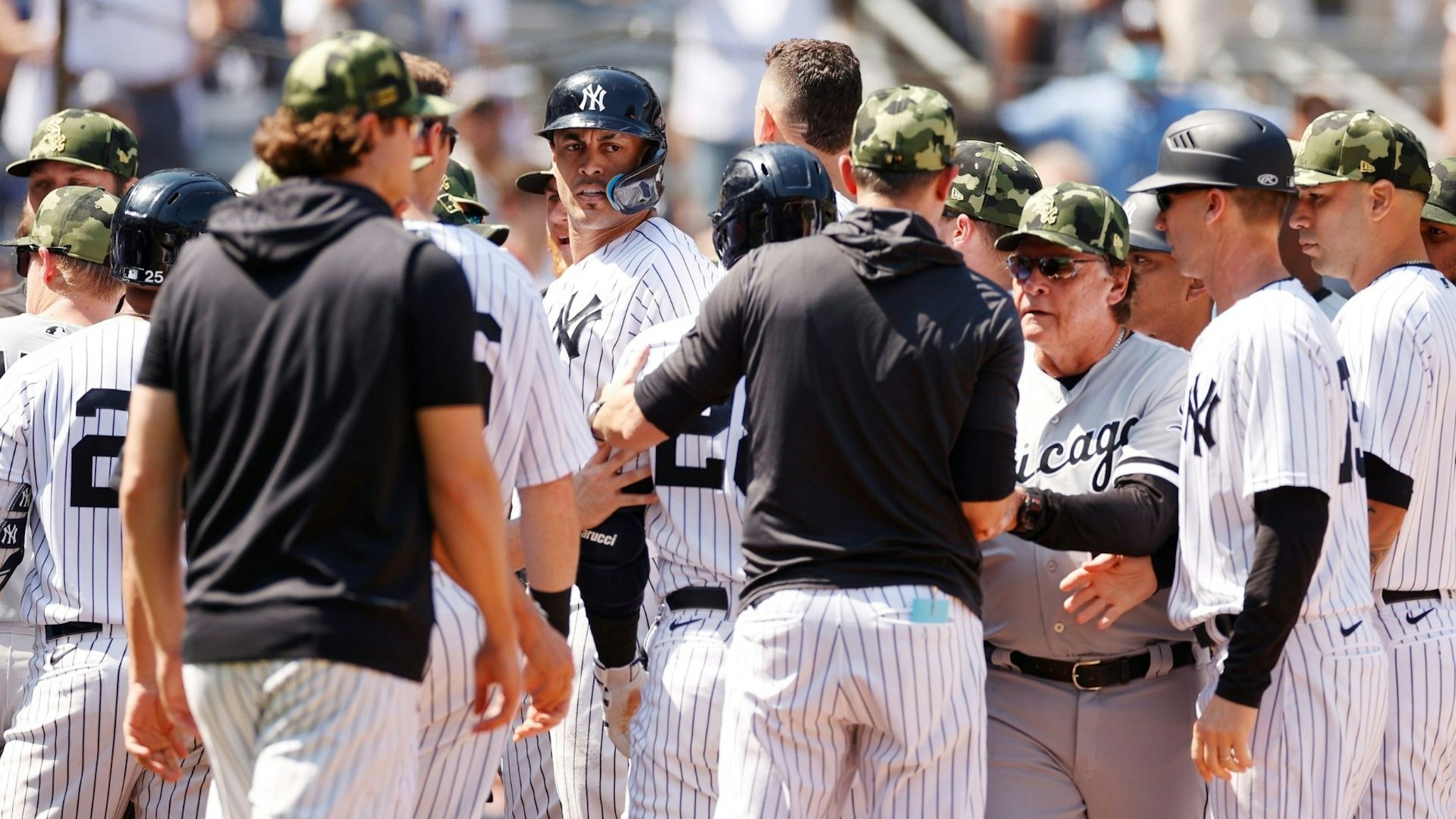NEW YORK, NEW YORK - MAY 21: The benches clear after a dispute between Yasmani Grandal #24 of the Chicago White Sox and Josh Donaldson #28 of the New York Yankees during the fifth inning against the Chicago White Sox at Yankee Stadium on May 21, 2022 in the Bronx borough of New York City