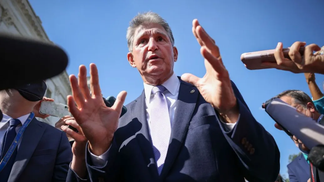 Manchin Says Dems Should Negotiate With GOP On Debt Ceiling, Use Opportunity To Fix The Budget Process