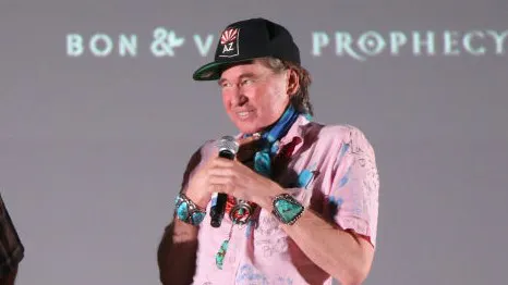 Val Kilmer Reprises Role In ‘Top Gun’ — Even Though He Can No Longer Speak