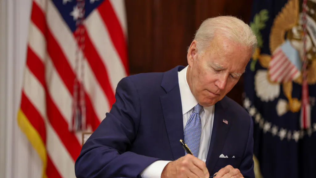 U.S. Petroleum Reserves Hit Lowest Level In Decades Ahead Of Winter Months