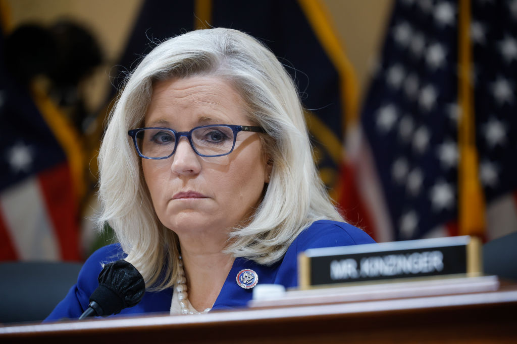 Liz Cheney Recruiting Democrats To Vote For Her In Wyoming Republican Primary