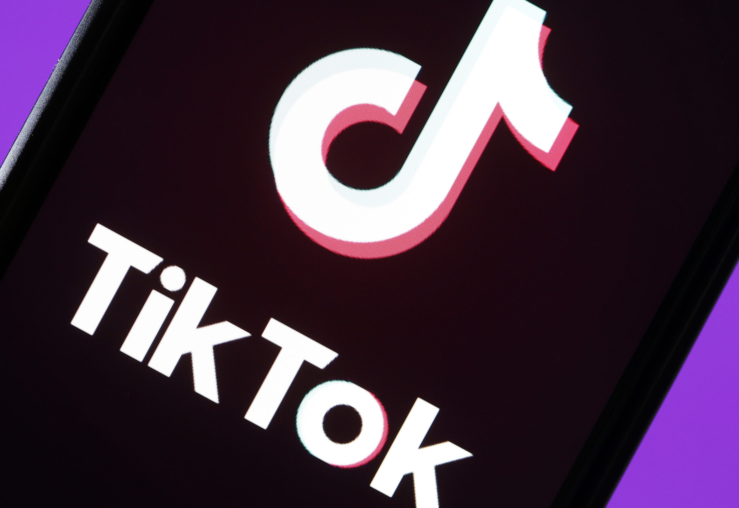 Libs of TikTok Reveals Leaked Twitter Employee Convo Debating Whether To Ban Her