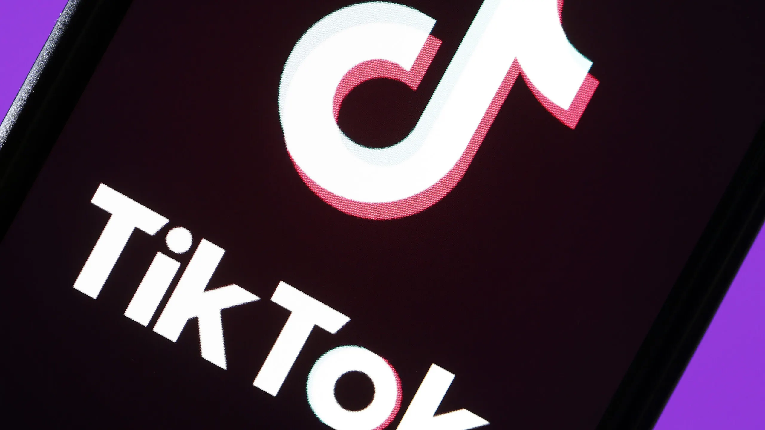 Libs of TikTok Reveals Leaked Twitter Employee Convo Debating Whether To Ban Her
