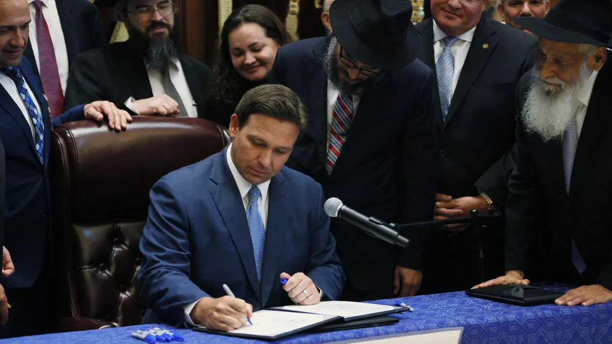 DeSantis Expected To Sign Bill Making All Religious Services ‘Essential’