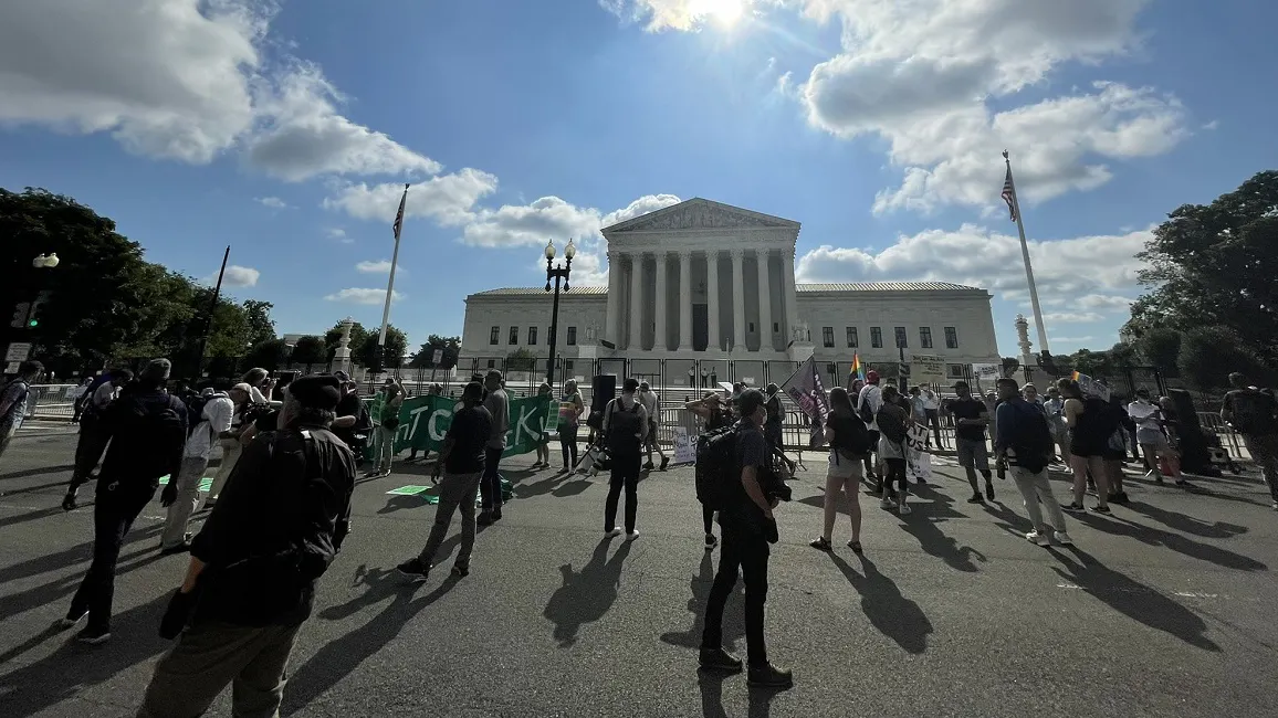 Virginia Governor Says He Will Protect Justices From Rioters At Their Homes