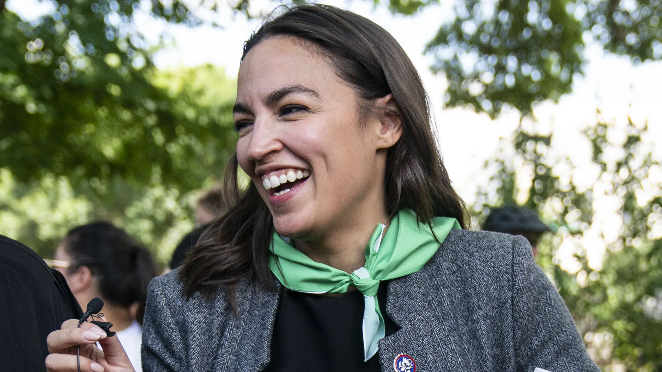 Ocasio-Cortez On Having ‘Faked’ Being In Handcuffs: It’s A Republican ‘Conspiracy Theory’