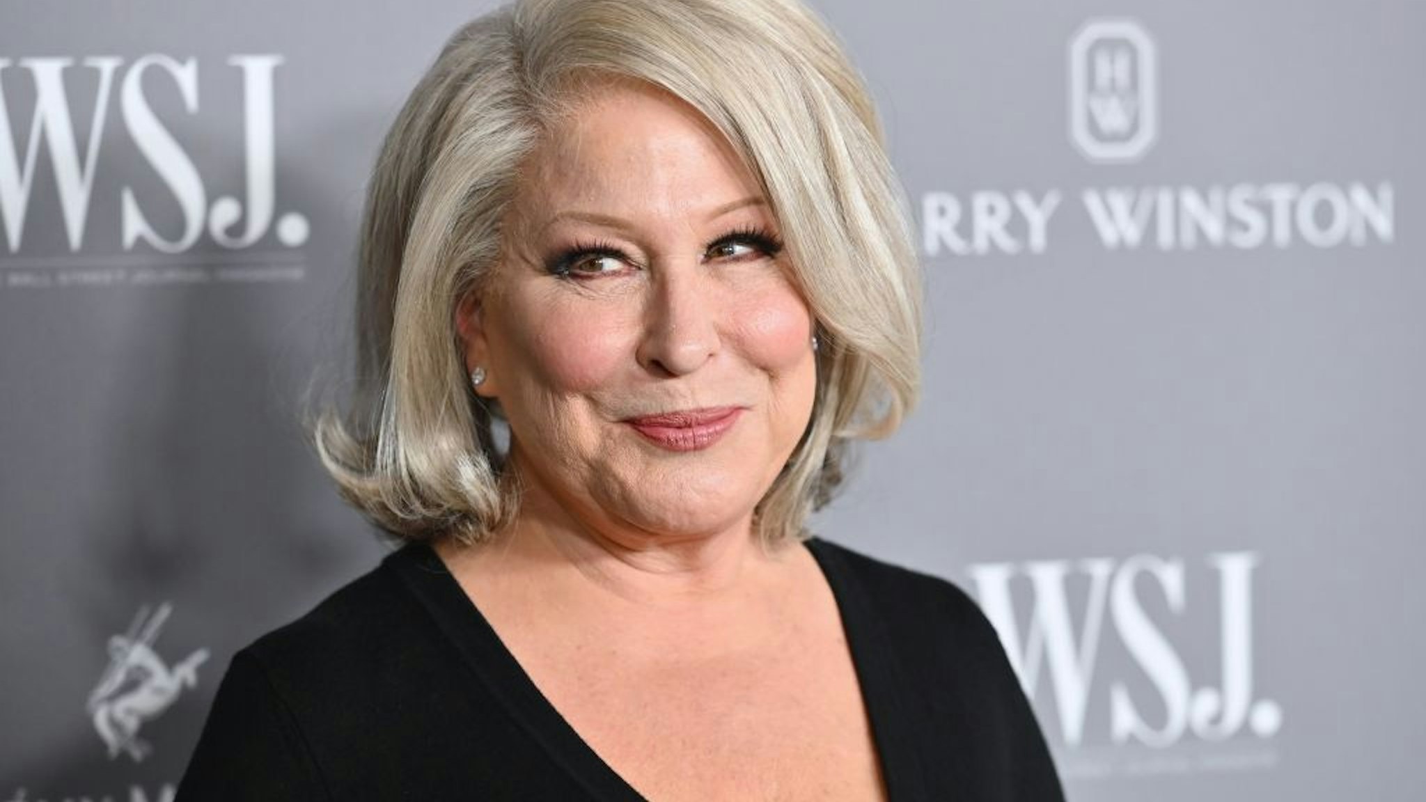 US actress Bette Midler attends the WSJ Magazine 2019 Innovator Awards at MOMA on November 6, 2019 in New York City. (Photo by Angela Weiss / AFP) (Photo by ANGELA WEISS/AFP via Getty Images)
