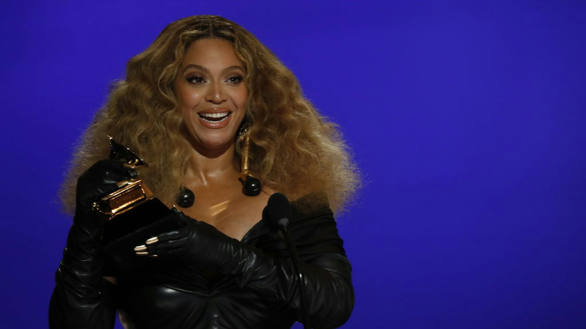 LOS ANGELES - MARCH 14: Beyoncé wins the award for Best R&amp;B Performance at THE 63rd ANNUAL GRAMMY® AWARDS, broadcast live from the STAPLES Center in Los Angeles, Sunday, March 14, 2021 (8:00-11:30 PM, live ET/5:00-8:30 PM, live PT) on the CBS Television Network and Paramount+. (Photo by Cliff Lipson/CBS via Getty Images)
