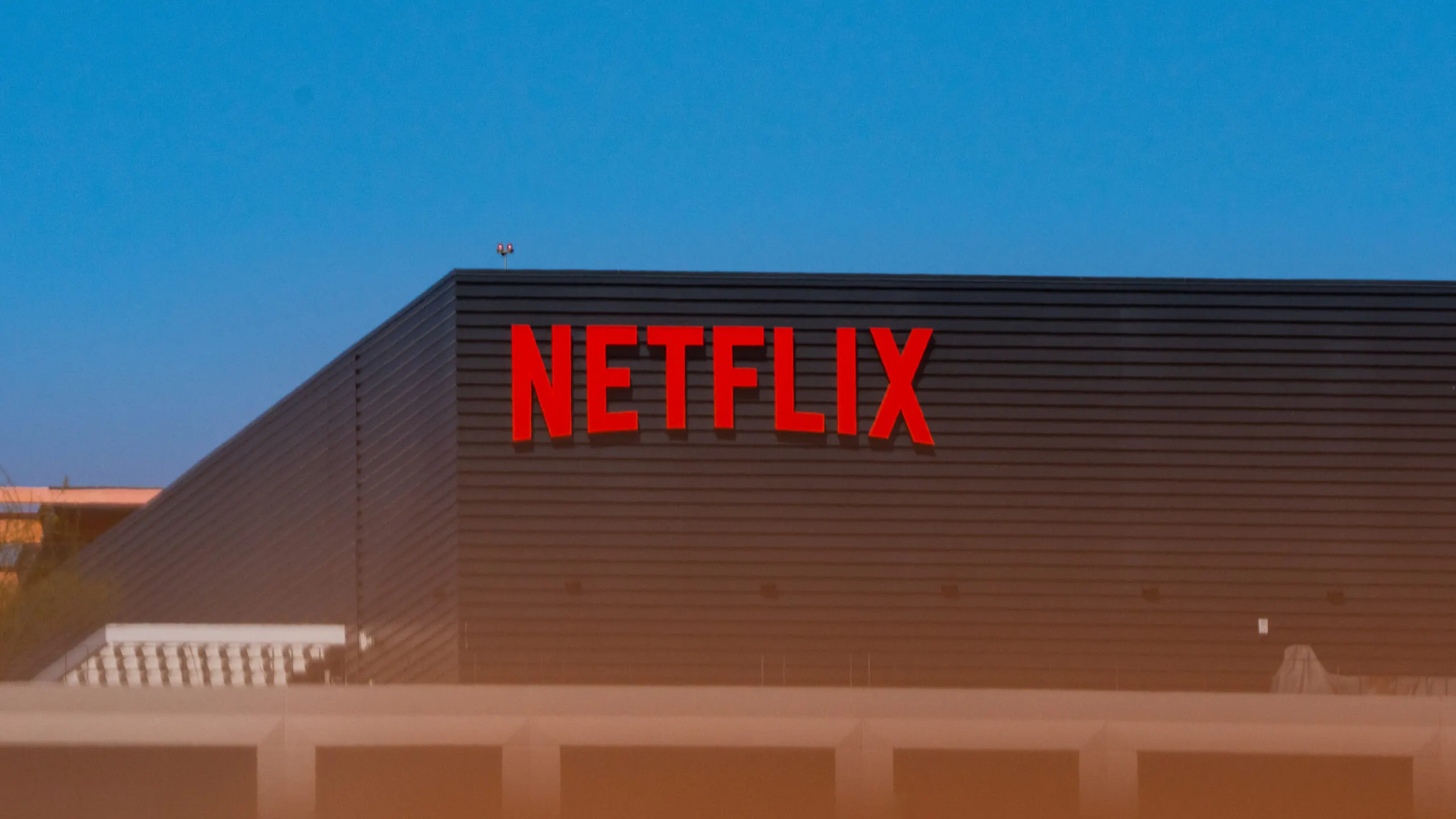 Netflix Loses Nearly 1 Million Subscriptions, Largest Drop In Company History