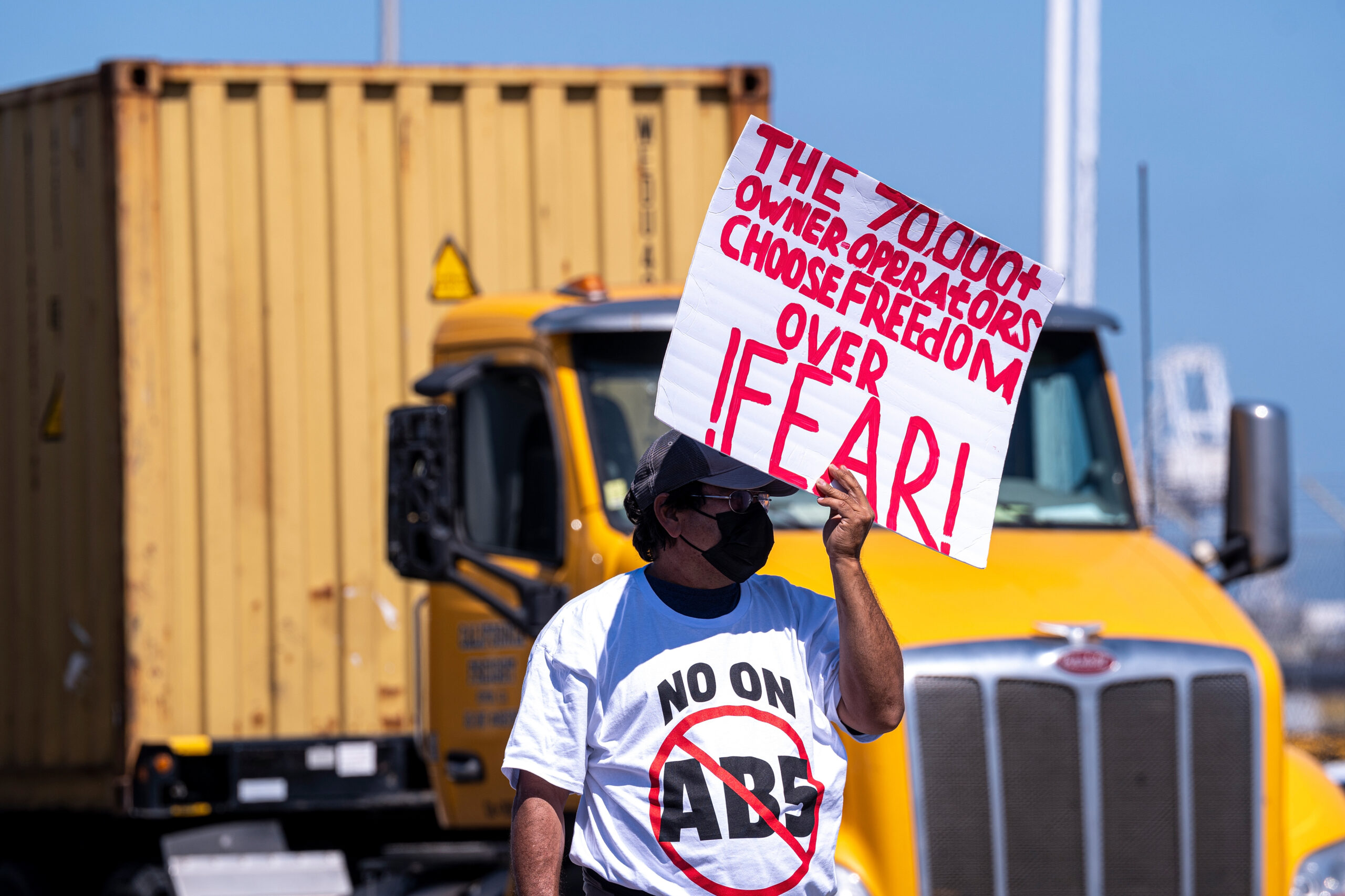 California Tells Truckers Blockading Port Over Harsh Labor Law To ...