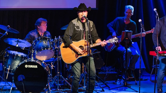 Country music star John Rich has a new hit called "Progress" that will further endear him to conservative fans
