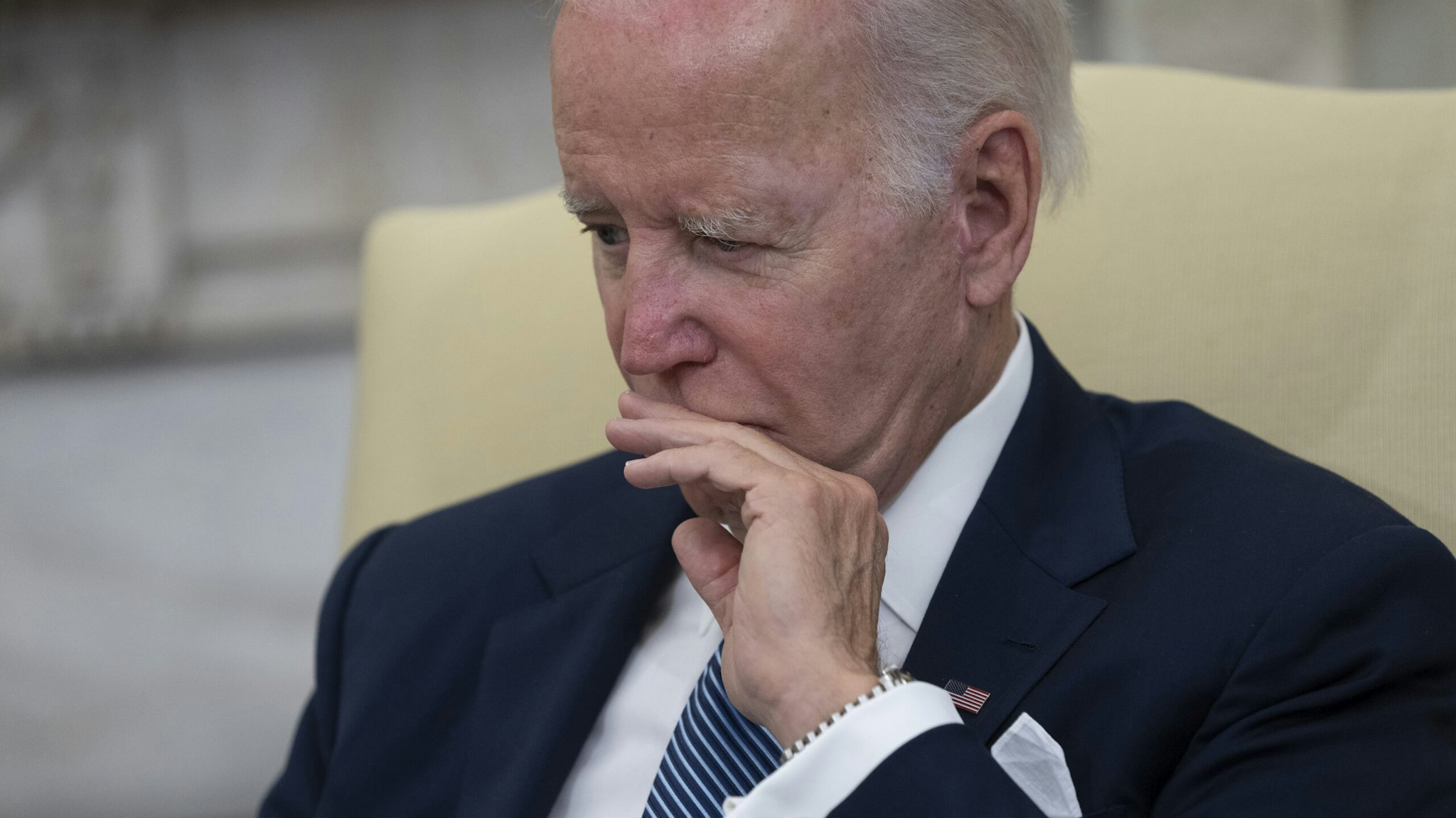 Then-candidate Joe Biden had to be propped up by pills given to him by his wife during the 2020 campaign, according to Tucker Carlson