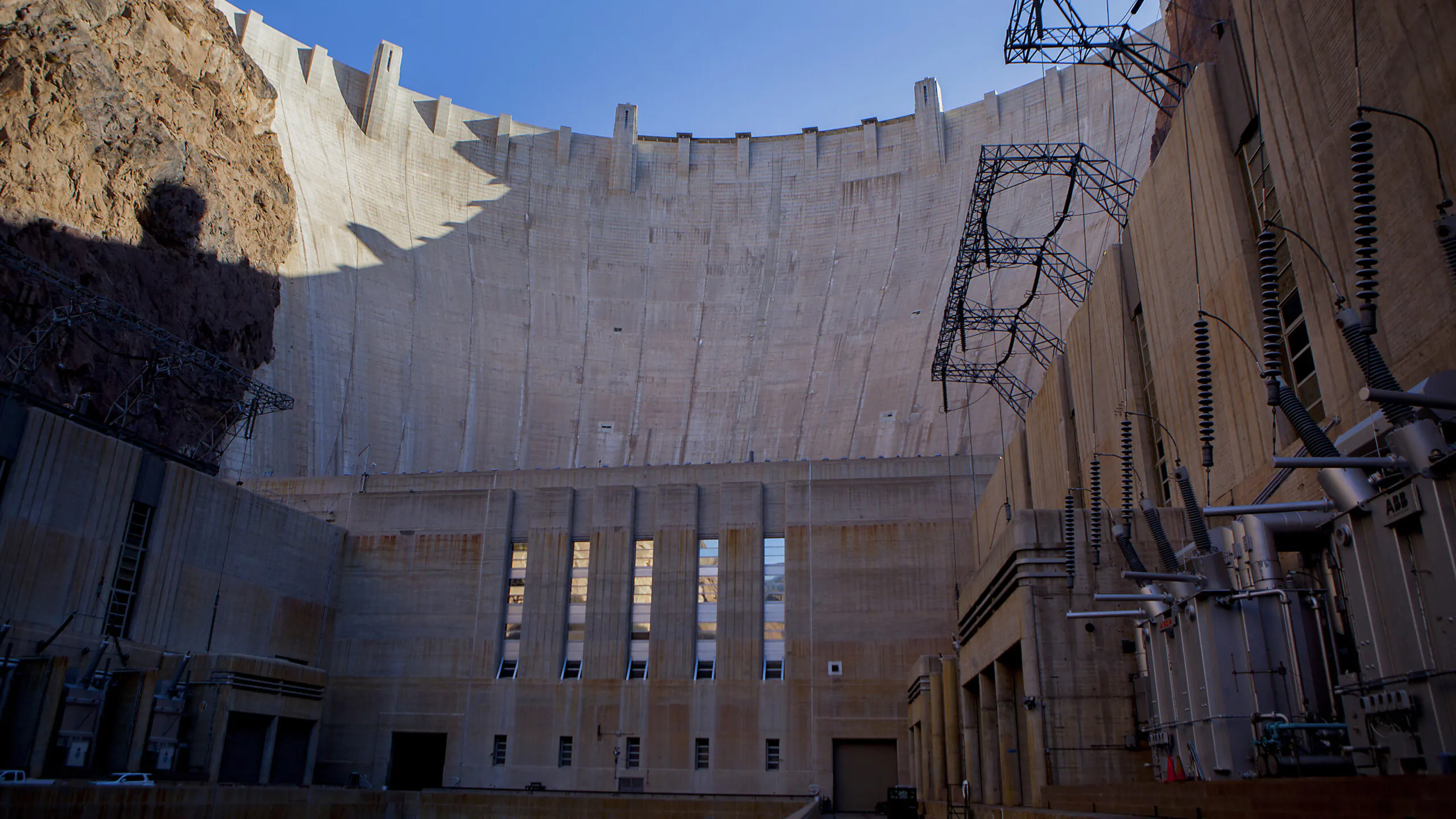Explosion Reported At Hoover Dam, Cause Unclear. Video Shows Black Smoke.