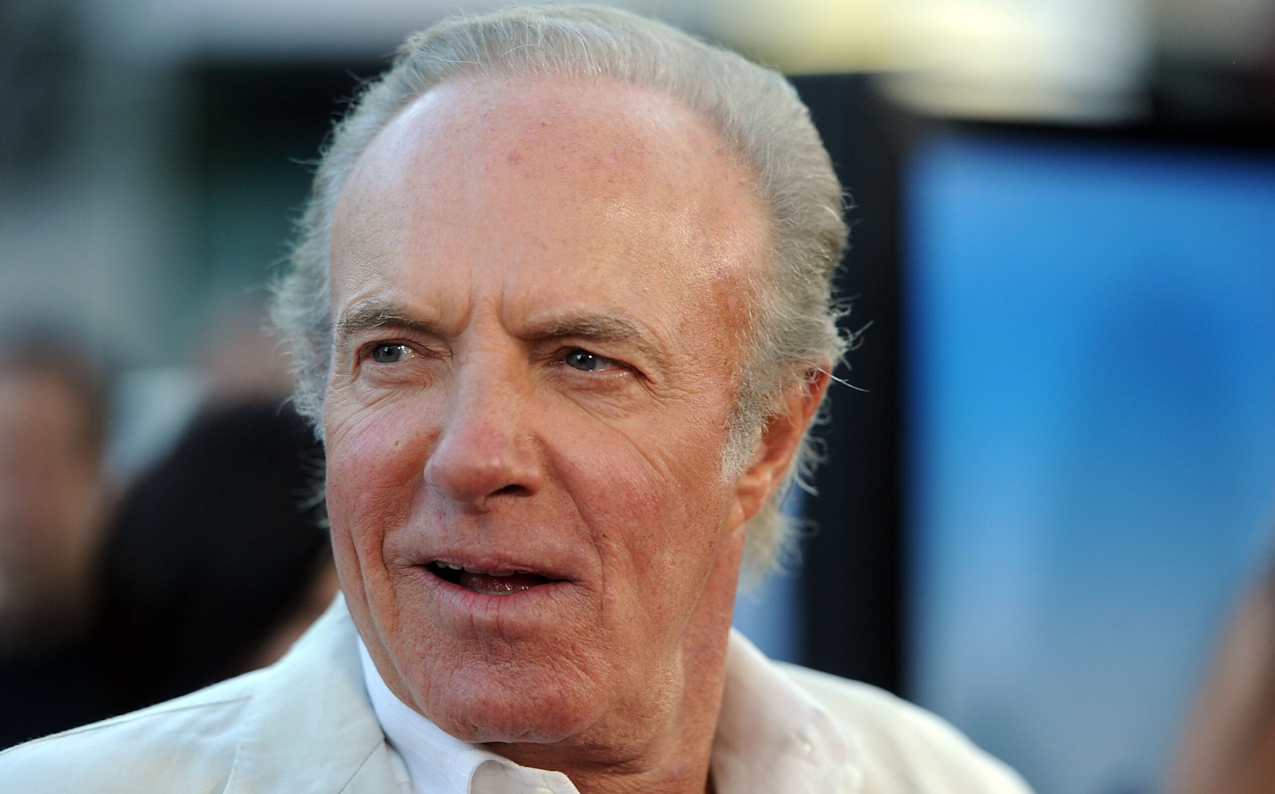 Hollywood Reacts To Death Of Ultra-Conservative James Caan