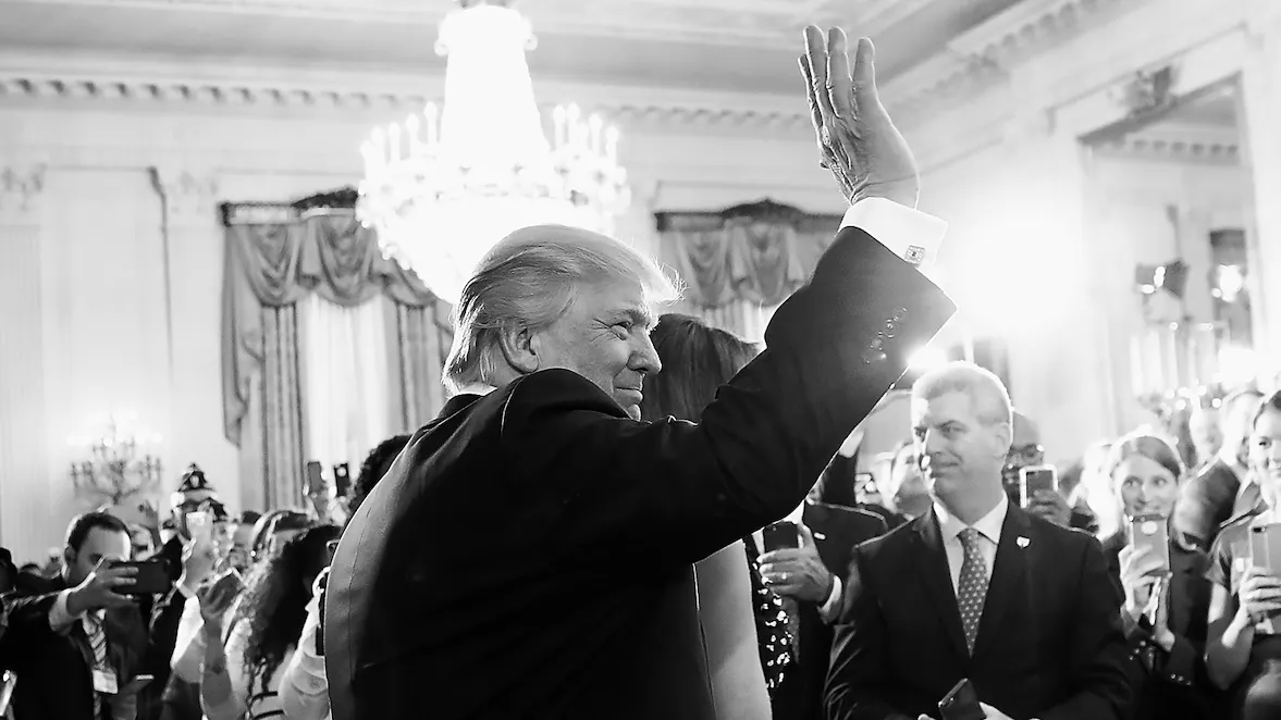 GOP Aides, Staffers Fear Trump Will Upend Midterms By Announcing Too Early