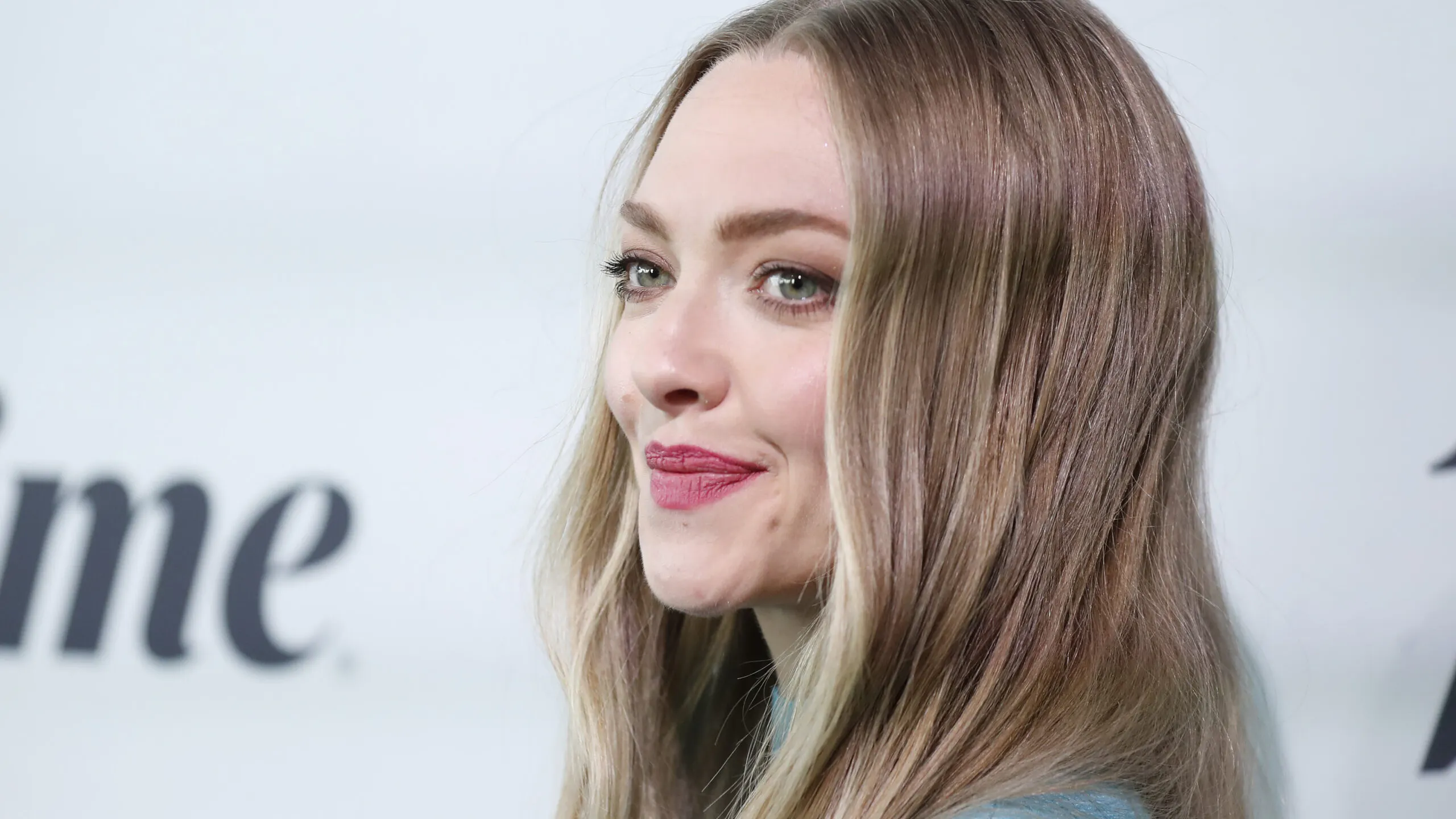 ‘How Did I Let That Happen?’ Amanda Seyfried Regrets Filming Nude Scenes At 19