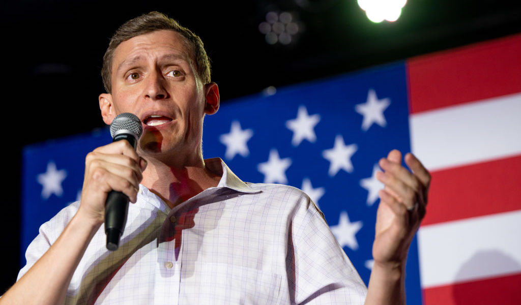 Thiel-Backed Blake Masters Wins Arizona GOP Primary For US Senate