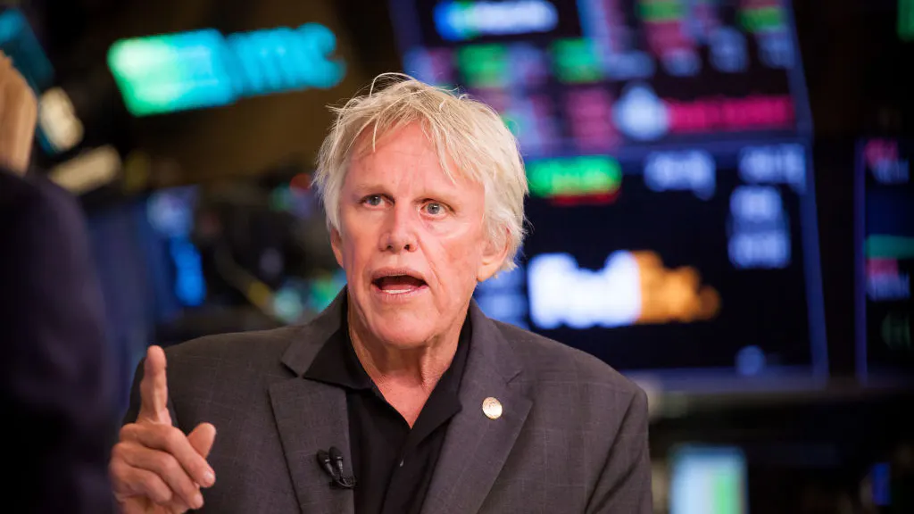 Oscar-Nominated Actor Slapped With Sex Offense Charges After Convention Appearance