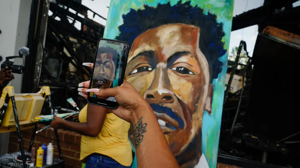 Charges Dropped Against Atlanta Officers In Rayshard Brooks Shooting