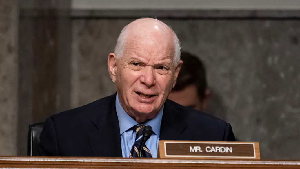 Dem Senator Suggests Adding 87,000 New IRS Agents Will Give American Taxpayers ‘Better Service’